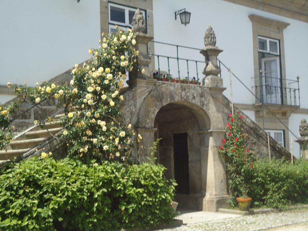 Casa Dos Pombais Bed & Breakfast Guimaraes Exterior photo